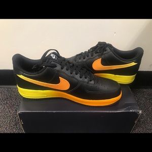 New Nike Air Force 1 07 LV8 size 13